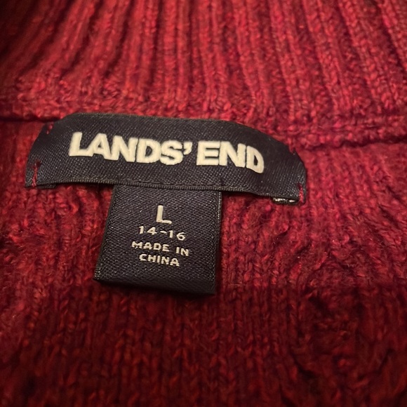 Lands’ End sweater - Picture 2 of 2